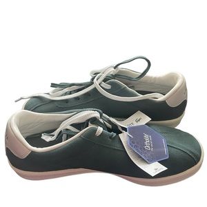 NWT  Classc Womens Lacoste Green Ortholite Casual suede Sneaker Size US 81/2